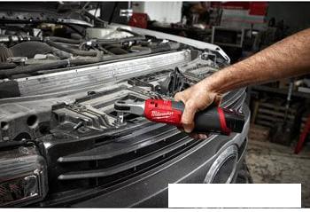 Трещотка Milwaukee M12 FHIR14-0 4933478171 (без АКБ)