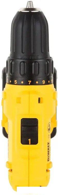 Дрель-шуруповерт DeWalt DCD700D2 (с 2-мя АКБ)