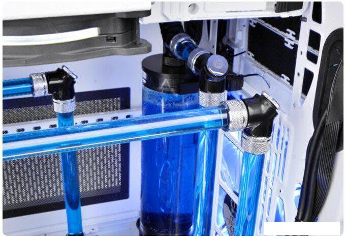 Элемент для оформления корпуса Thermaltake V-Tubler PETG Tube 500мм CL-W065-PL16TR-A