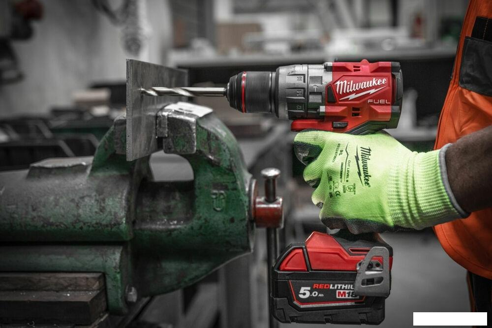 Ударная дрель-шуруповерт Milwaukee M18 FUEL M18FPD3-0 4933498060 (без АКБ)