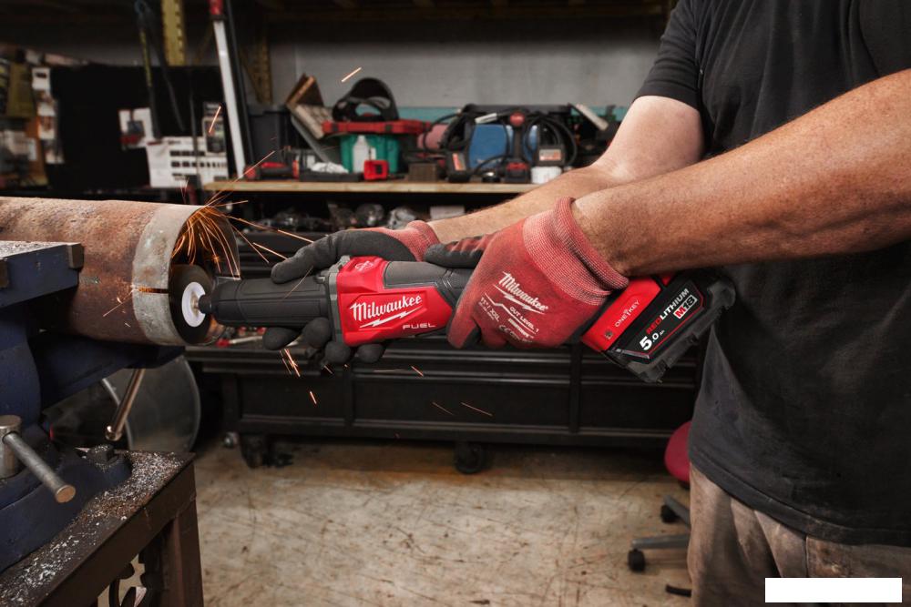 Прямошлифовальная машина Milwaukee M18 FDGROVPDB-0X One-Key Fuel 4933480957 (без АКБ, кейс)