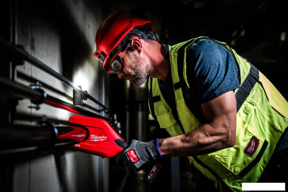 Труборез Milwaukee M12 PCSS54-0 4933498374 (без АКБ)