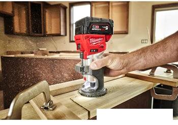 Вертикальный фрезер Milwaukee M18 FTR8-0X 4933479073 (без АКБ)