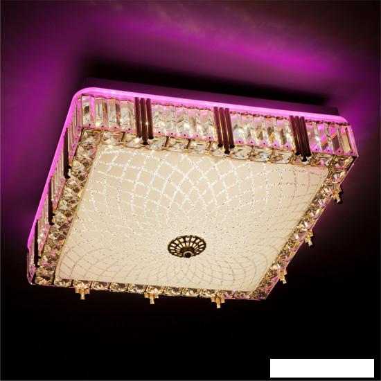 Припотолочная люстра LED4U L1158-500 GD