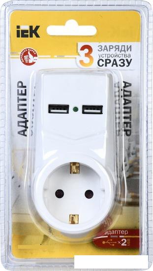 Розетка IEK WTP10-16-01-ZKU-K01