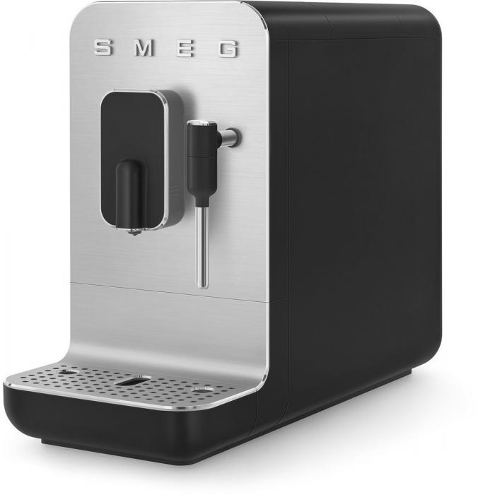 Кофемашина Smeg BCC12BLMEU