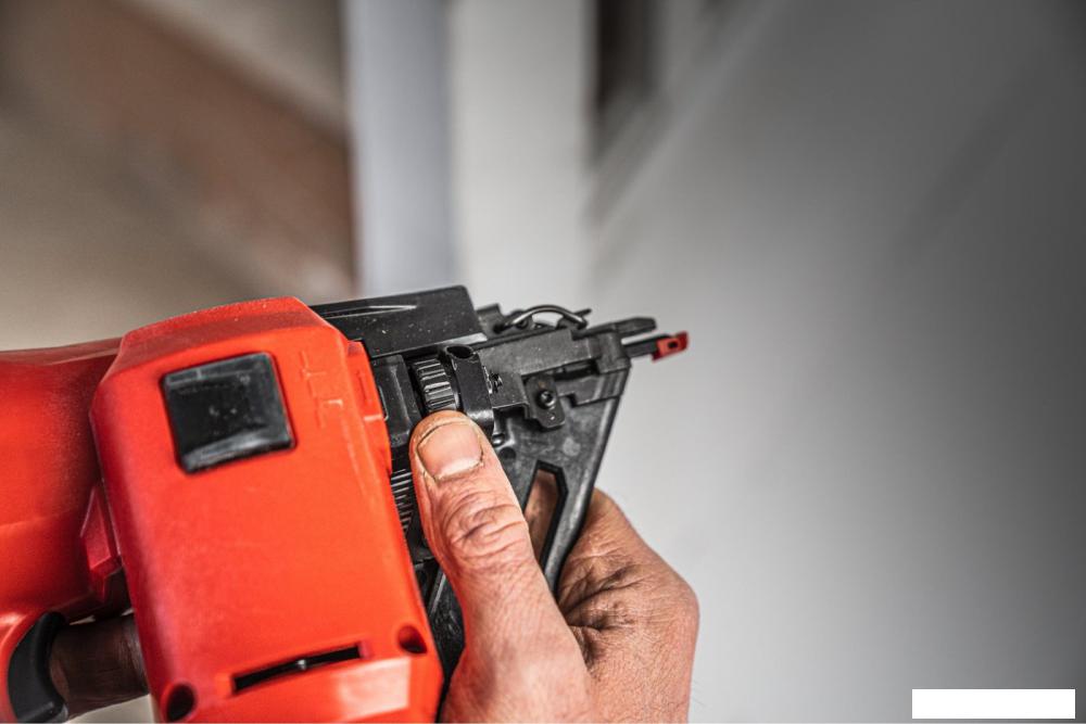 Milwaukee M18 FN16GA-0X Fuel 4933478094 (без АКБ, кейс)