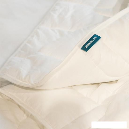 Одеяла и подушки Фабрика сна Comfort легкое 200x220