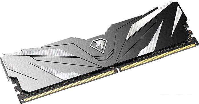 Оперативная память Netac Shadow II Black 16ГБ DDR4 3200МГц NTSWD4P32SP-16K