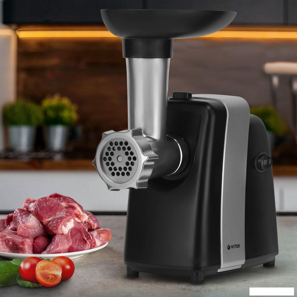 Мясорубка Vitek VT-3615