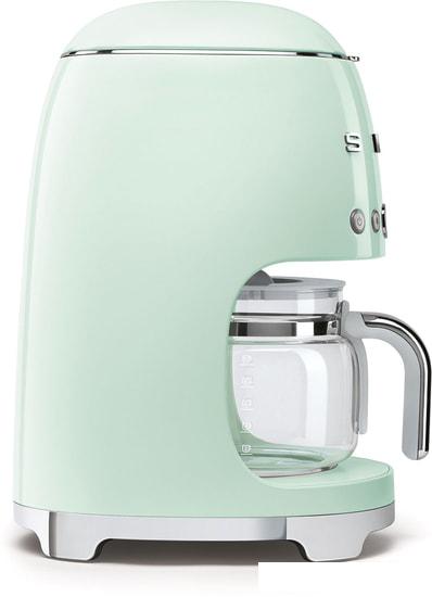 Капельная кофеварка Smeg DCF02PGEU