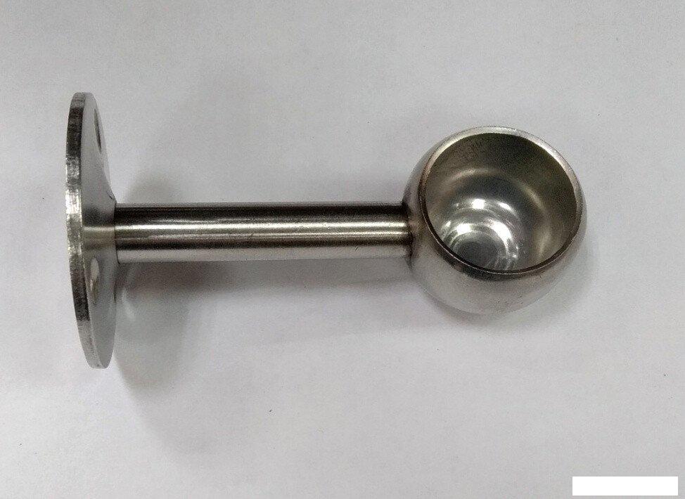Держатель для трубы Tris 570-100 (дистанционный, глухой)