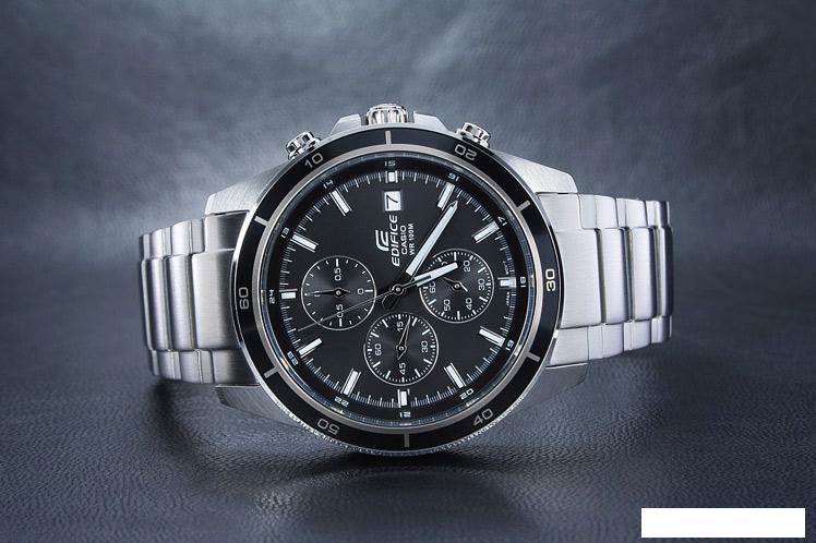 Наручные часы Casio EFR-526D-1A