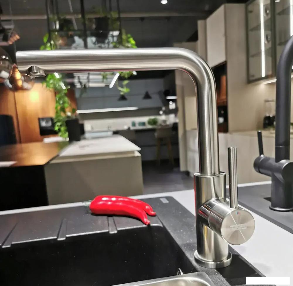 Смеситель Franke Smart Glenda 115.0706.985