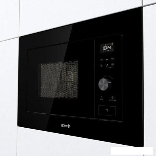 Микроволновая печь Gorenje BM201AG1BG