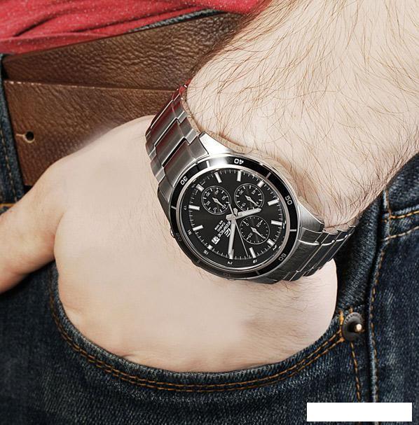 Наручные часы Casio EFR-526D-1A