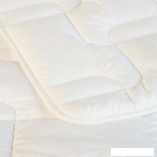 Одеяла и подушки Фабрика сна Comfort легкое 200x220