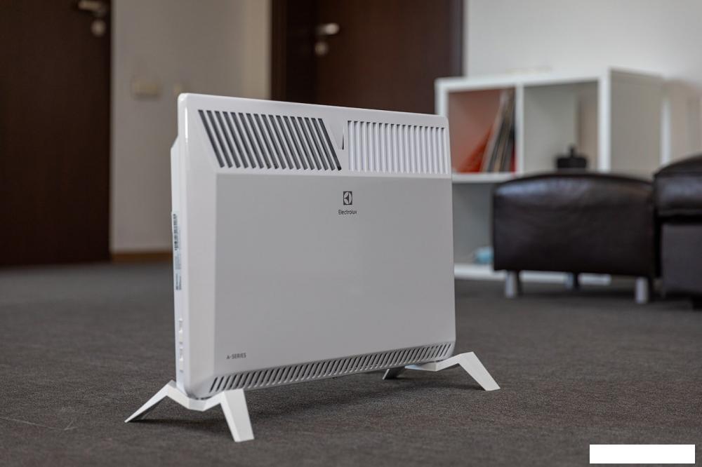 Конвектор Electrolux ECH/A-2000 M