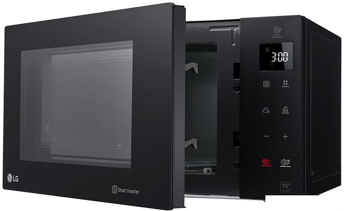 Микроволновая печь LG MW23R35GIB