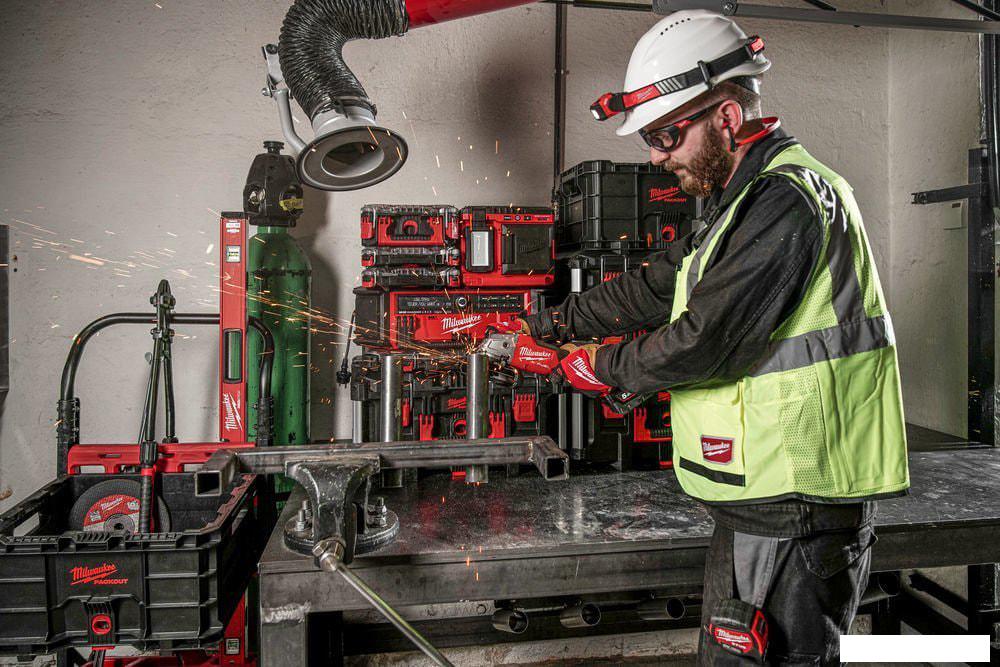 Угловая шлифмашина Milwaukee M18 FSAG125X-0 Fuel 4933478701 (без АКБ)
