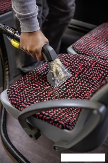 Пылесос Karcher Puzzi 8/1 1.100-240.0