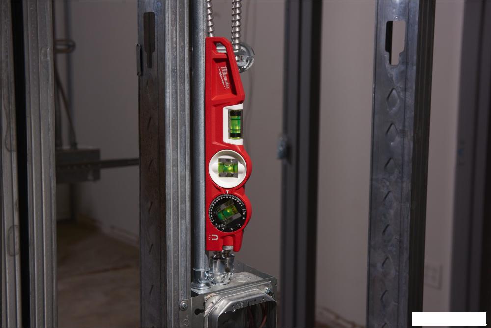 Уровень строительный Milwaukee 4932459096