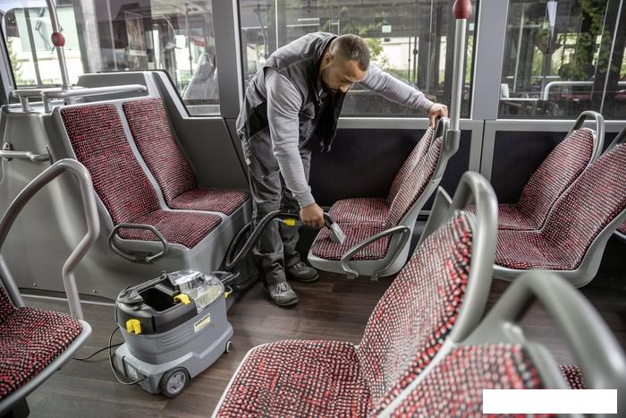 Пылесос Karcher Puzzi 8/1 1.100-240.0
