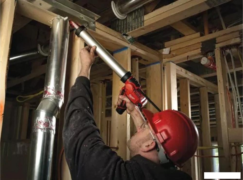 Строительный, слесарный, монтажный инструмент Milwaukee M12 PCG/600A-201B 4933441670 (с 1-им АКБ)