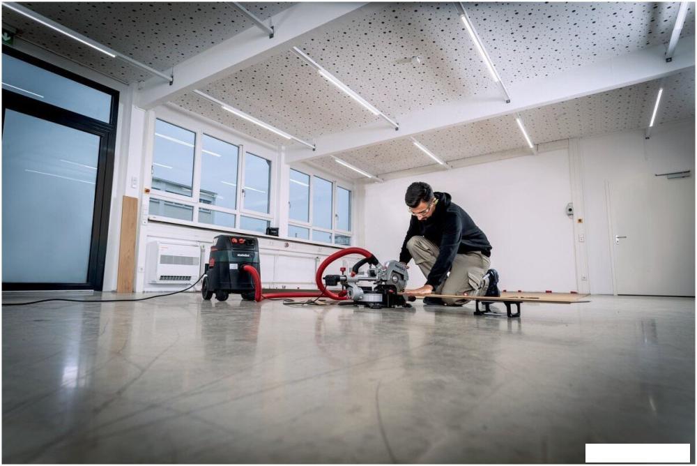 Торцовочная пила Metabo KGS 216 M Set 613216900