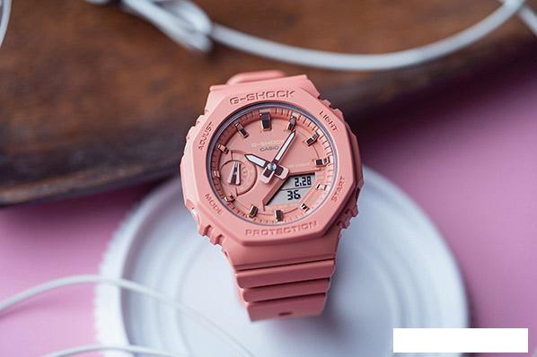 Наручные часы Casio G-Shock GMA-S2100-4A2