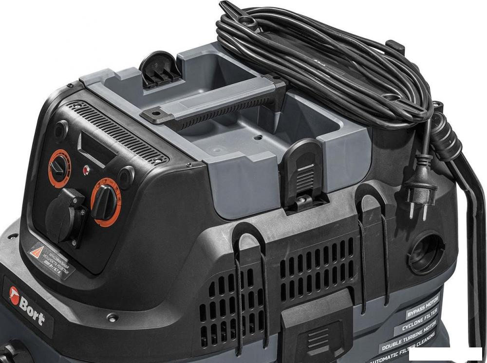 Пылесос Bort BAX-600E
