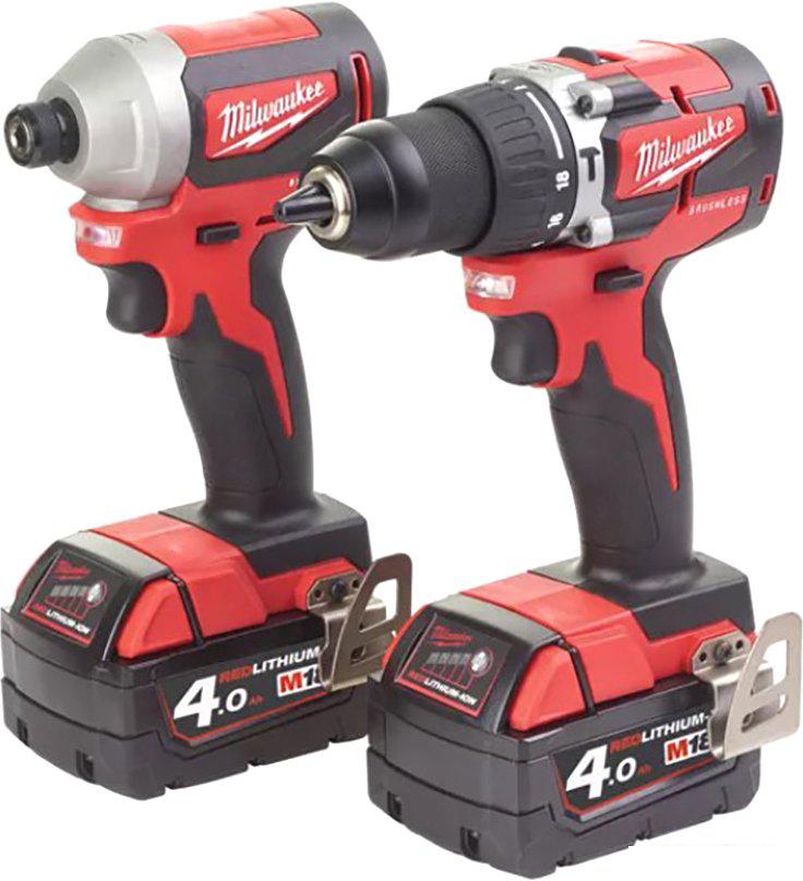 Milwaukee M18 CBLPP2A-402C 4933464536 (шуруповерт, винтоверт, 2 АКБ, кейс)