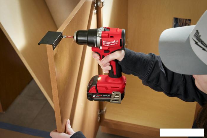 Дрель-шуруповерт Milwaukee M18 M18BLDDRC-502C 4933492835 (с 2-мя АКБ 5 Ач, кейс)