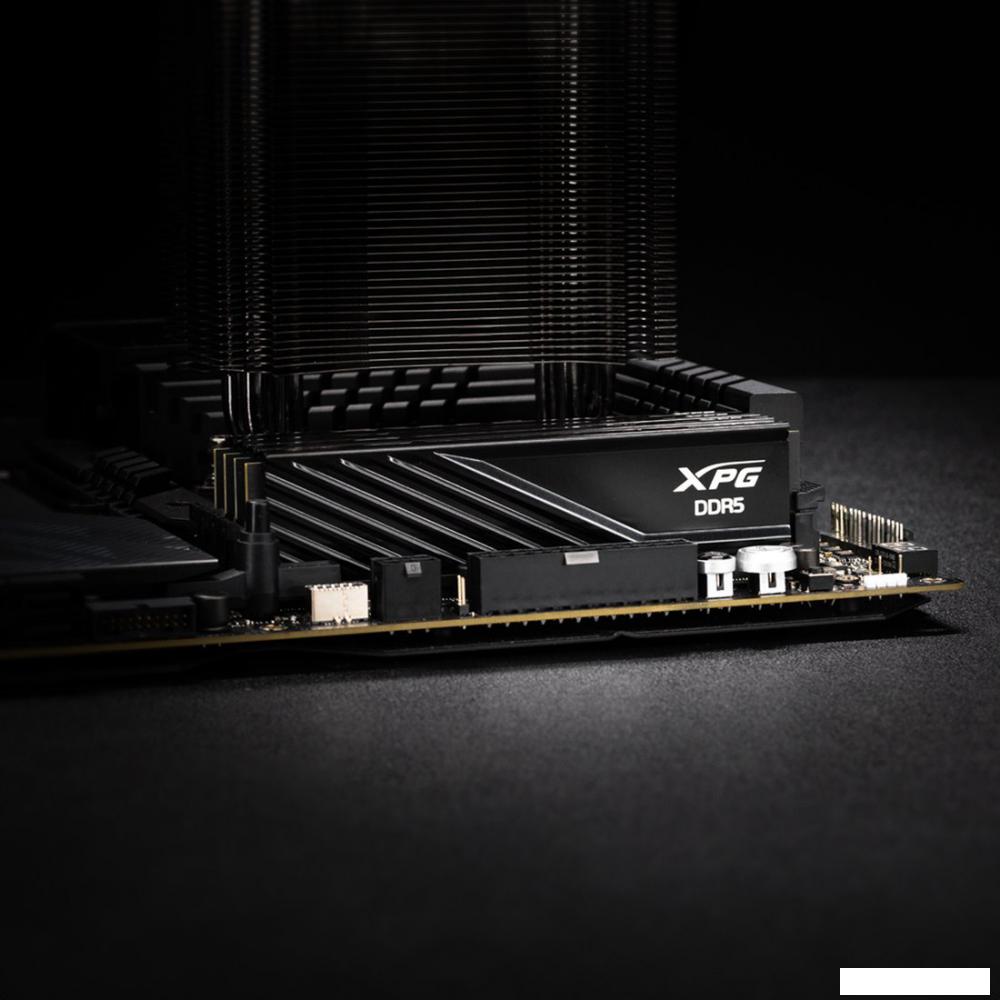Оперативная память ADATA XPG Lancer Blade 2x16ГБ DDR5 5600 МГц AX5U5600C4616G-DTLABBK