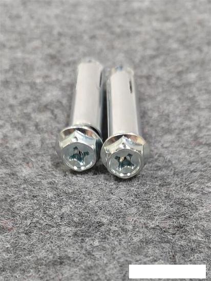 Мебельный сейф CACTUS CS-SF-E18L