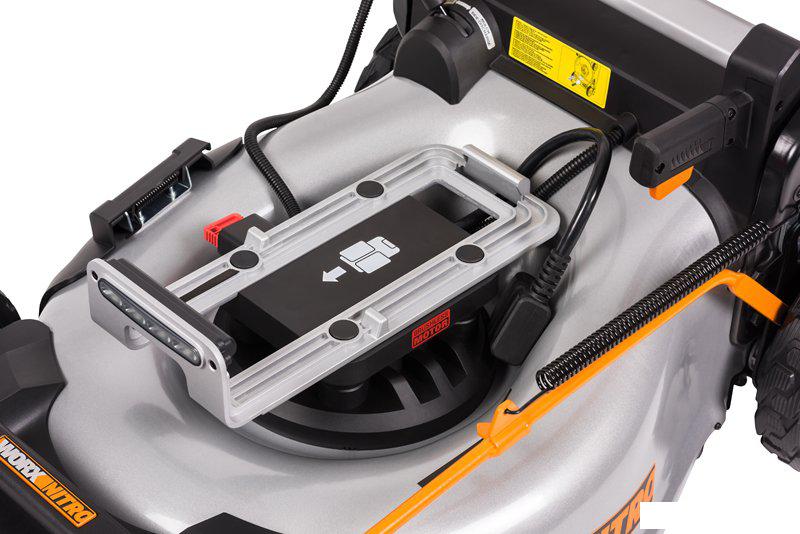 Газонокосилка Worx WG761E (с 4-мя АКБ)