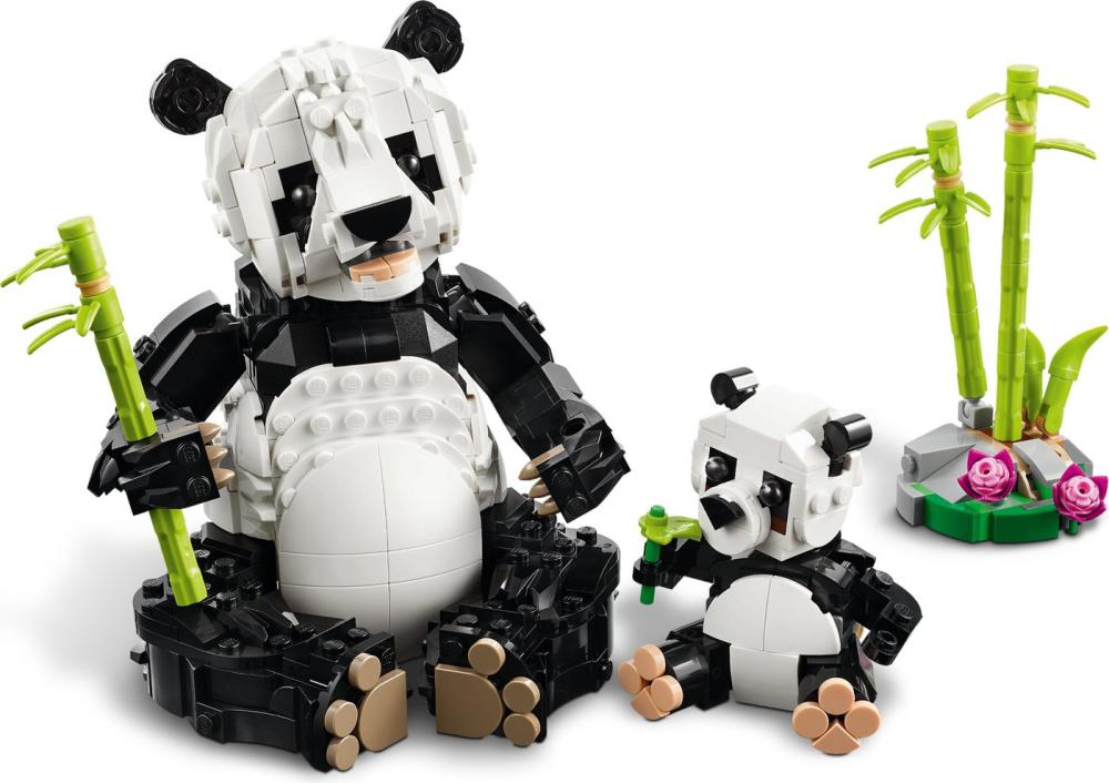 Конструктор LEGO Creator 31165 Дикие животные семейство панд