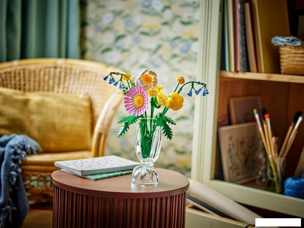 Конструктор LEGO The Botanical Collection 10347 Маленький солнечный букет