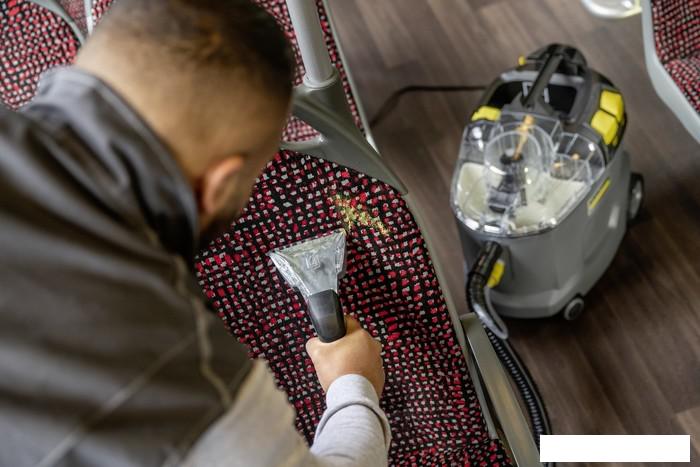 Пылесос Karcher Puzzi 8/1 1.100-240.0