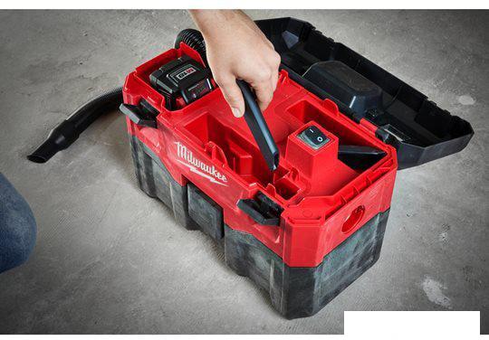 Пылесос Milwaukee M18 VC2-0