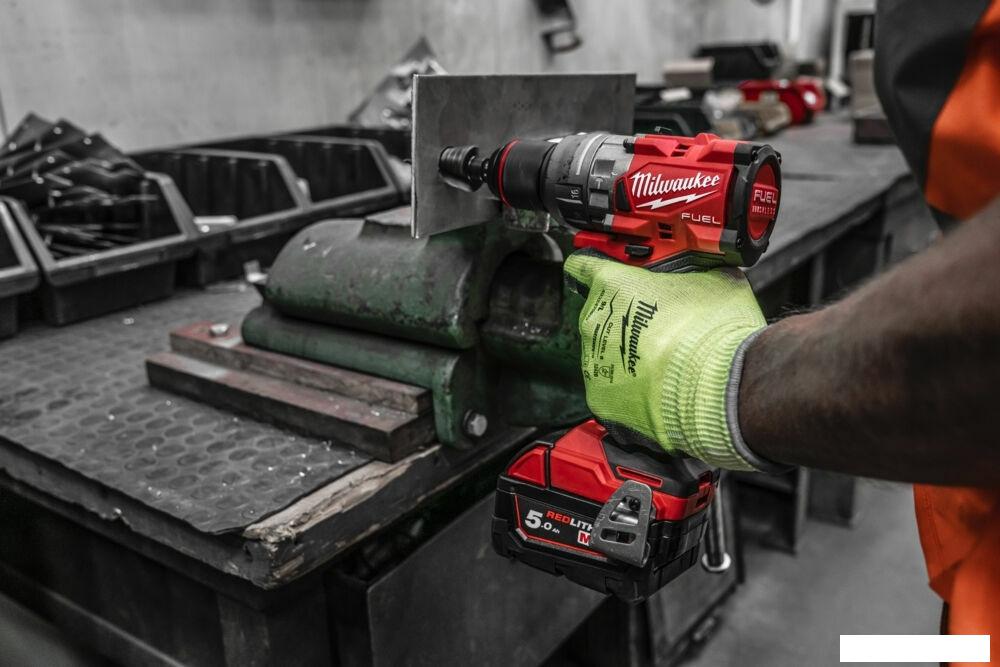 Ударная дрель-шуруповерт Milwaukee M18 FUEL M18FPD3-0 4933498060 (без АКБ)