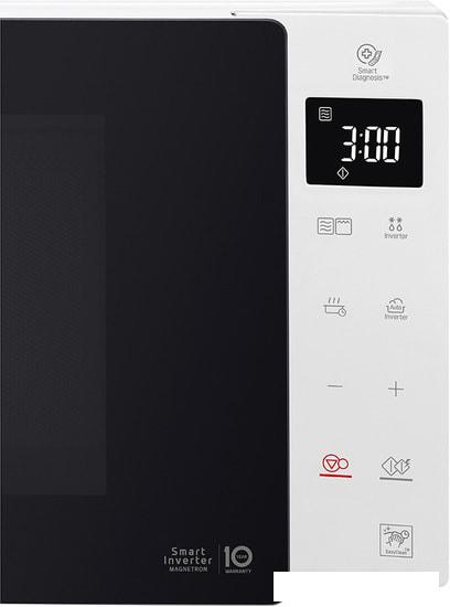 Микроволновая печь LG MH63M38GISW