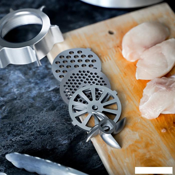 Мясорубки Aresa AR-2105