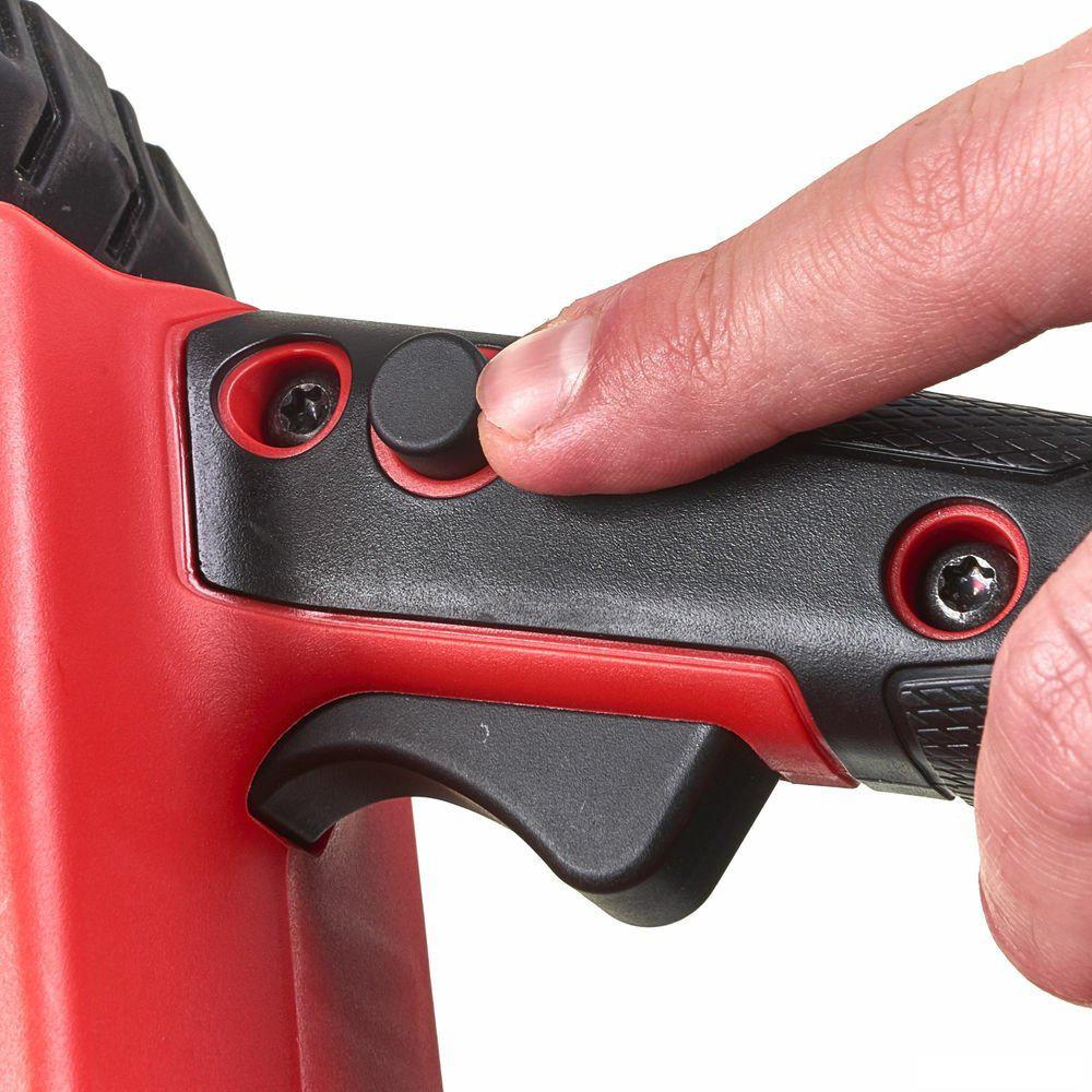 Аккумуляторная пила Milwaukee M18 FCHSC-121 Fuel 4933471442 (с 1-им АКБ)