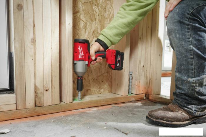 Гайковерт Milwaukee M18 M18BLHIWF12-0X 4933492787 (без АКБ, кейс)
