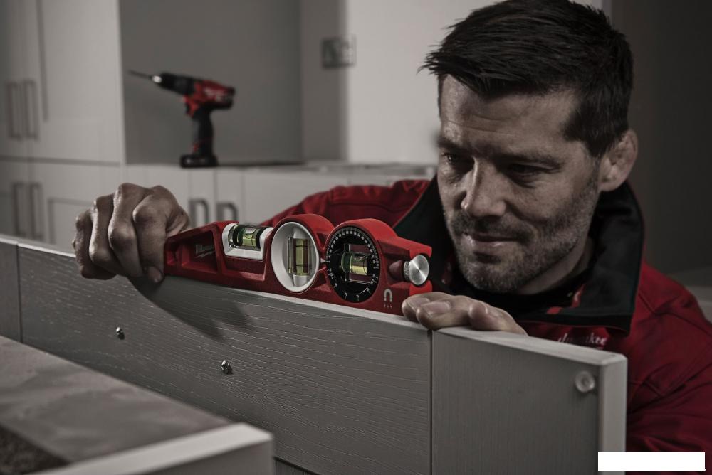 Уровень строительный Milwaukee 4932459096
