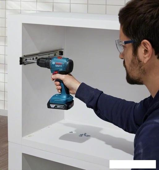 Дрель-шуруповерт Bosch GSR 185-LI Professional 06019K3003 (без АКБ, кейс)