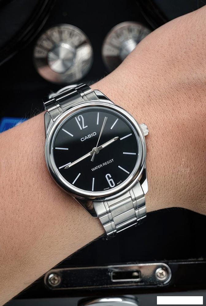 Наручные часы Casio MTP-V005D-1B