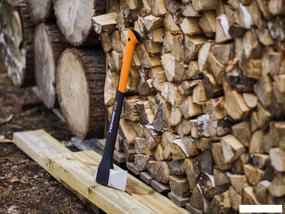 Топор-колун Fiskars M X17 X-series 1015641