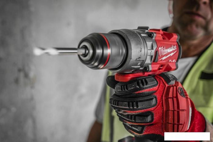 Ударная дрель-шуруповерт Milwaukee M18 FUEL M18FPD3-0 4933498060 (без АКБ)